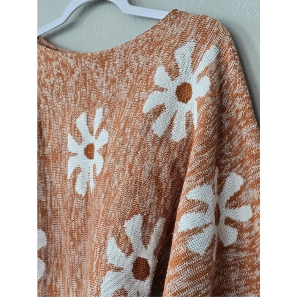 Boho Daisy Floral Cropped Sweater Orange White Retro Knit Medium - Picture 2 of 5